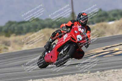 media/Oct-13-2025-Moto Forza (Mon) [[a66d839500]]/3-B Group/Session 3 (Turn 16)/